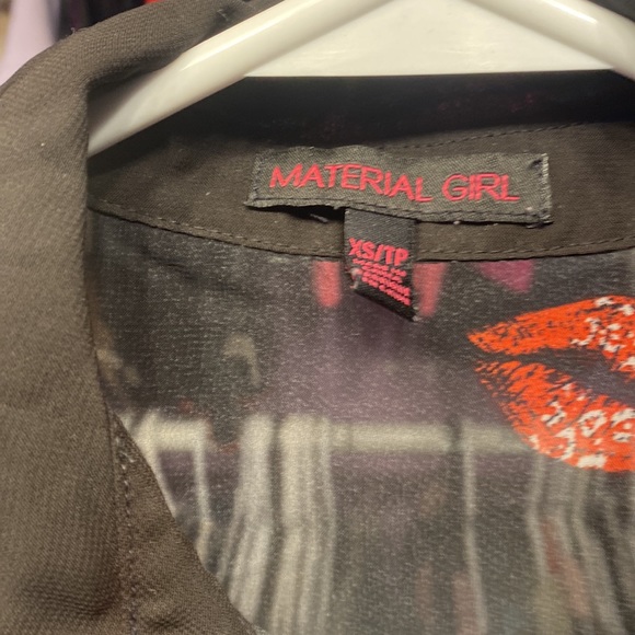 Black ladies Top Blouse blac red lips see through material mesh Material Girl XS - Picture 5 of 6